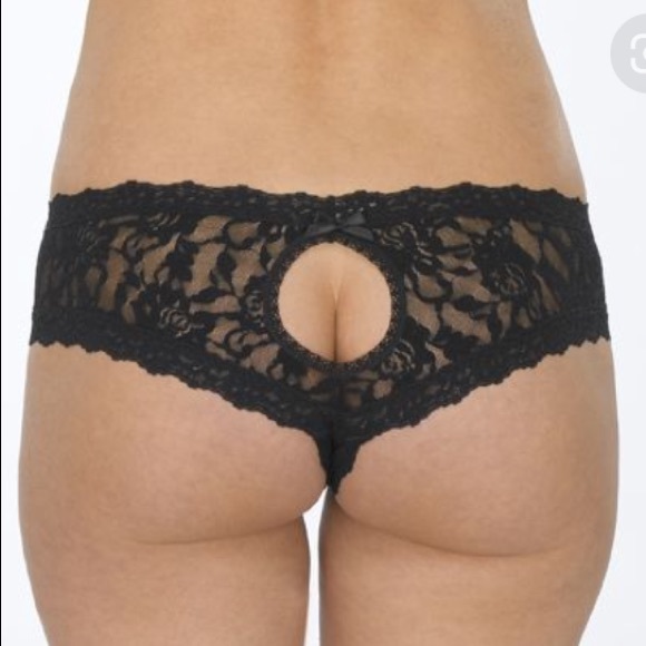 Hanky Panky Signature Lace Crotchless Hipster